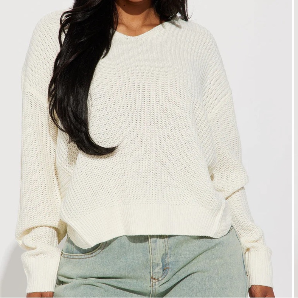 Sweater - Picture 2 of 5